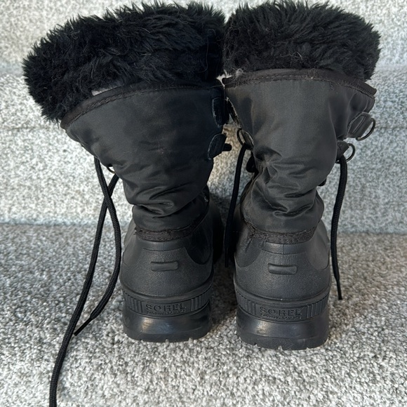 Sorel women’s lace boot 9 - Picture 4 of 4